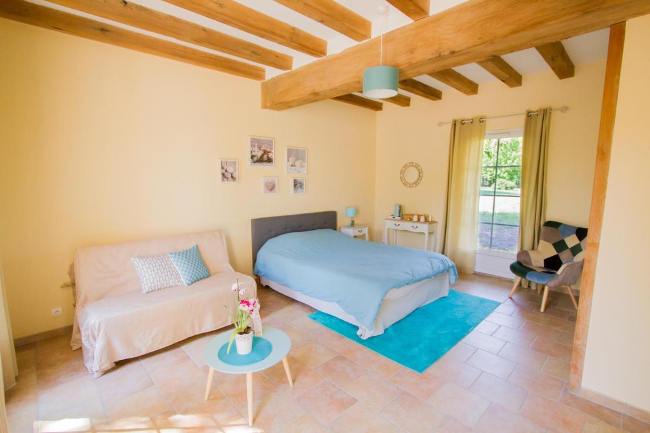 La Tour De La Conterie Bed & Breakfast Beaumont-Village ภายนอก รูปภาพ
