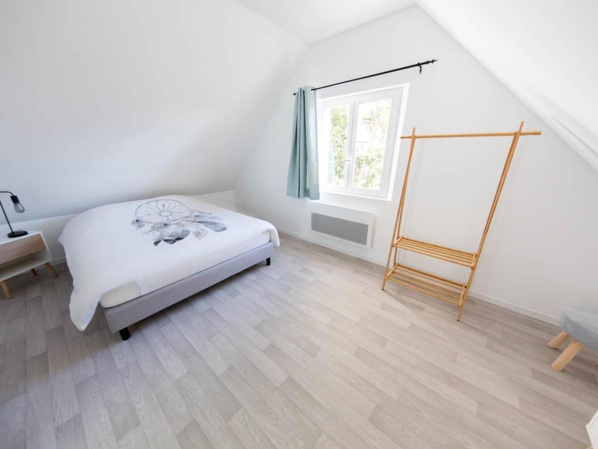 La Tour De La Conterie Bed & Breakfast Beaumont-Village ภายนอก รูปภาพ